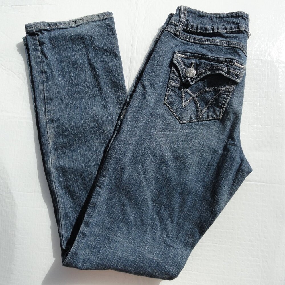 3 for $10 Size 4/27 Worn Jeans White Stitching Straight Leg Medium Wash Women's